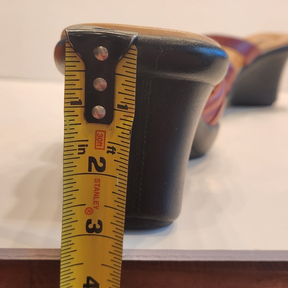 SoftWalk Leather Upper High (3-in) Heel Height Sandals, Women's 10.5 Wide - Picture 8 of 8